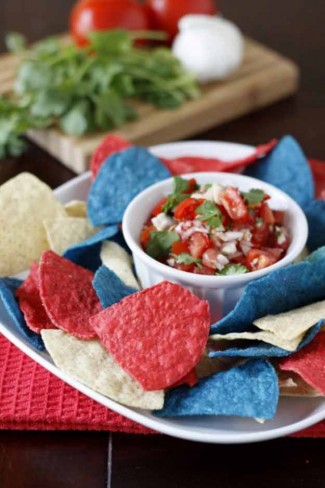 25-Ways-To-Have-The-Most-Patriotic-4th-Of-July-Party-Patriotic-Chips-and-Salsa