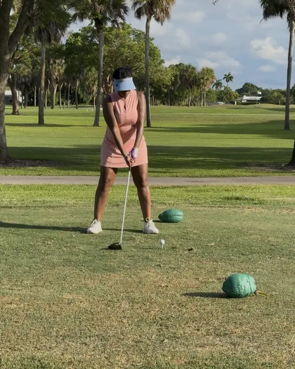Sharonda on the golf course